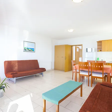 Verica Aparthotel