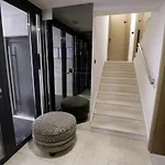 Verica アパートホテル Baška Voda