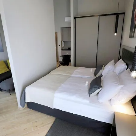 Verica Aparthotel