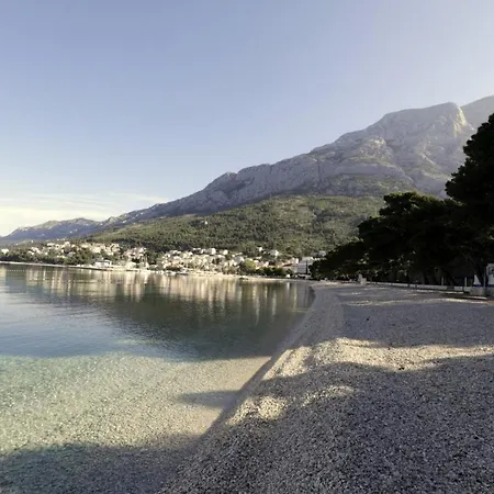 Verica Aparthotel 3*